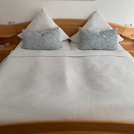 Apartment Traumzeit Бад-Нойштадт-ан-дер-Зале Экстерьер фото