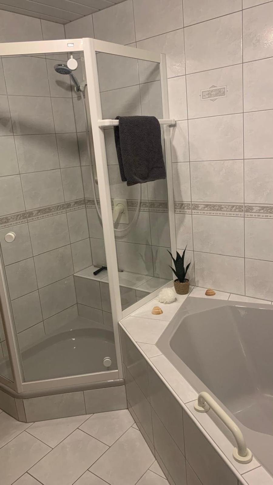 Apartment Traumzeit Бад-Нойштадт-ан-дер-Зале Экстерьер фото